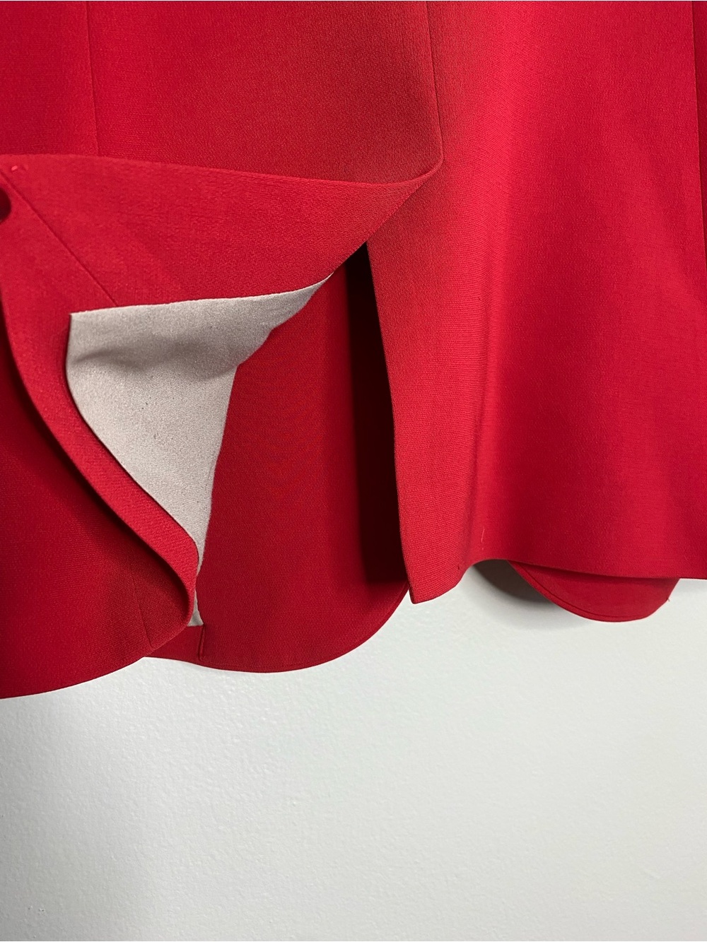 Theory Classic Single Breasted Red Blazer Size 8 Romantic Career Quiet Luxury - Picture 10 of 12